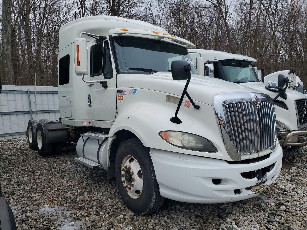 Salvage International Prostar Image