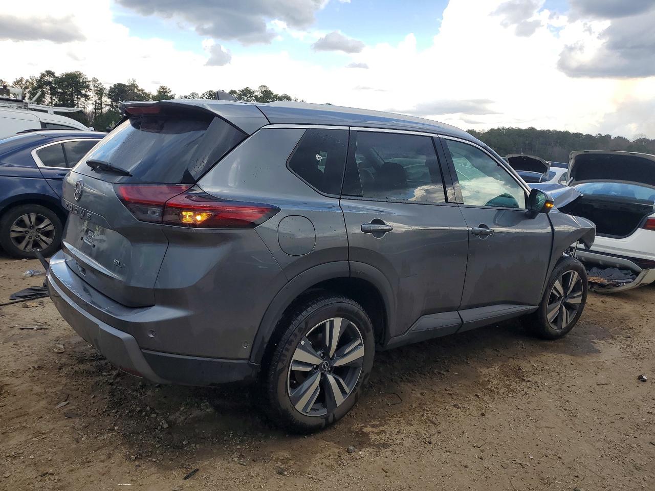 Nissan Rogue Sl