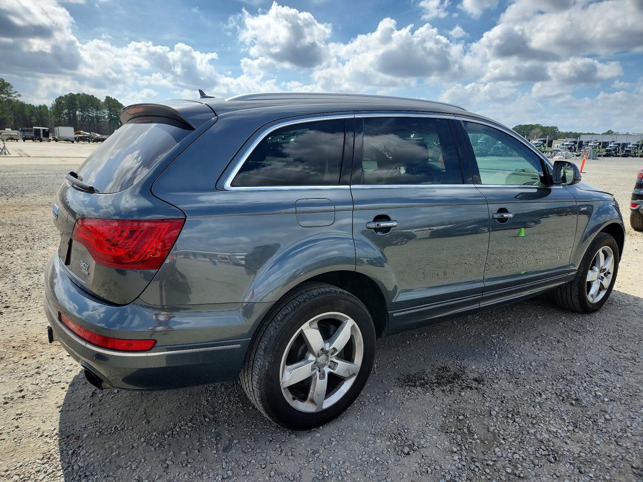 Audi Q7 Premium Plus