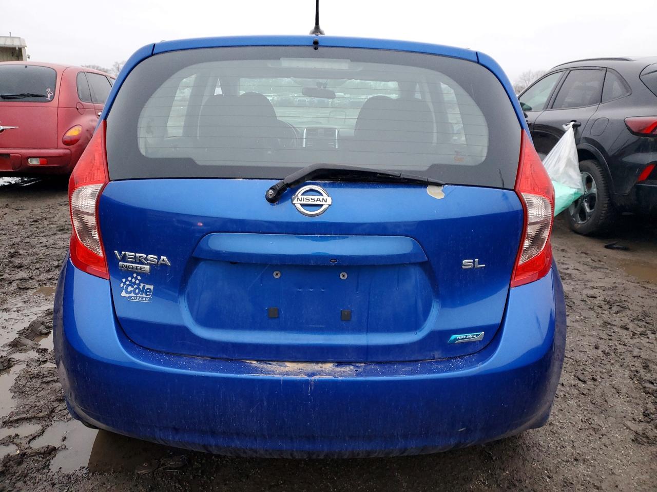Nissan Versa S