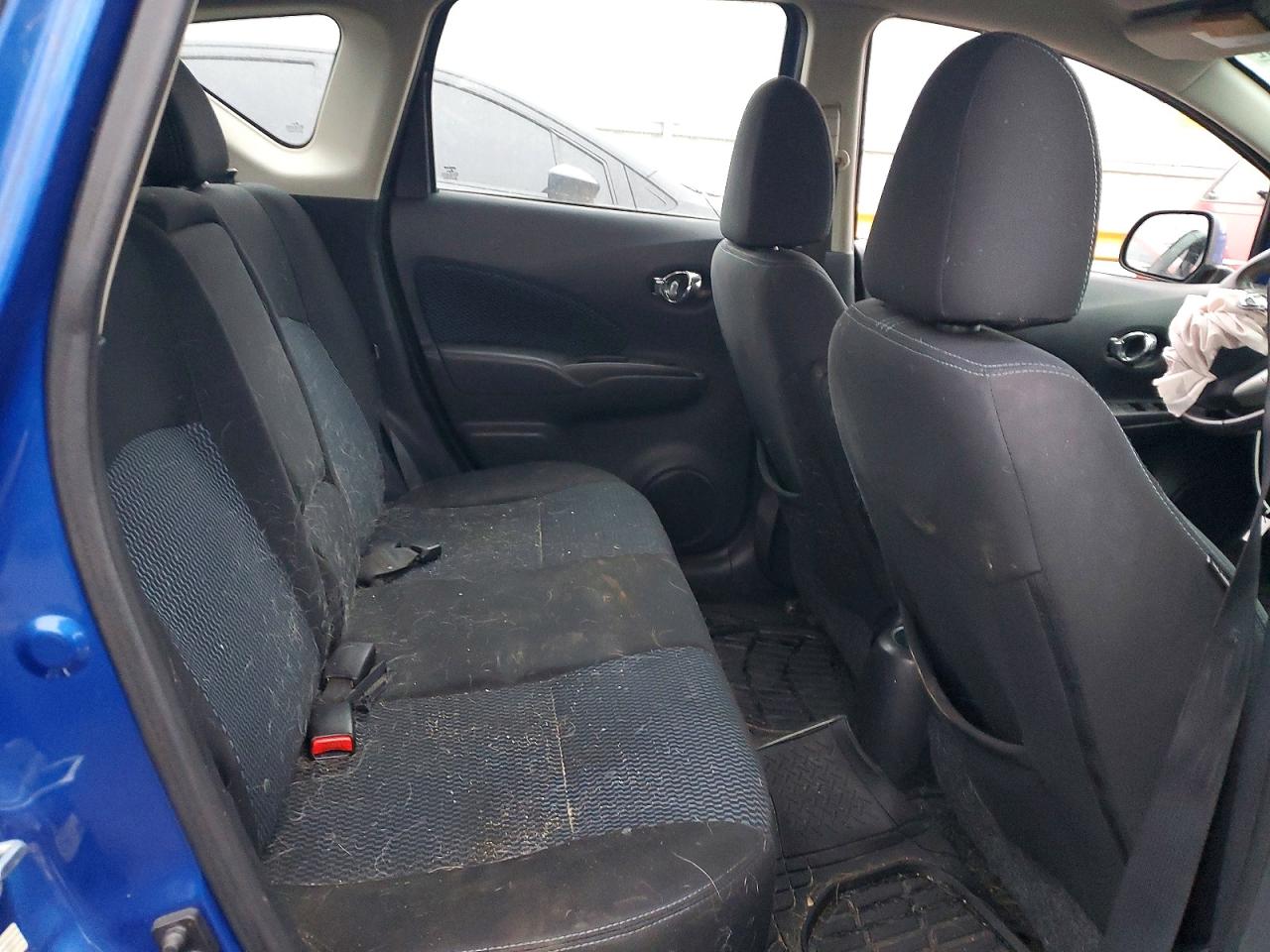 Nissan Versa S