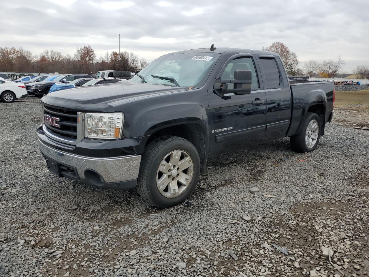 Salvage GMC Sierra Image
