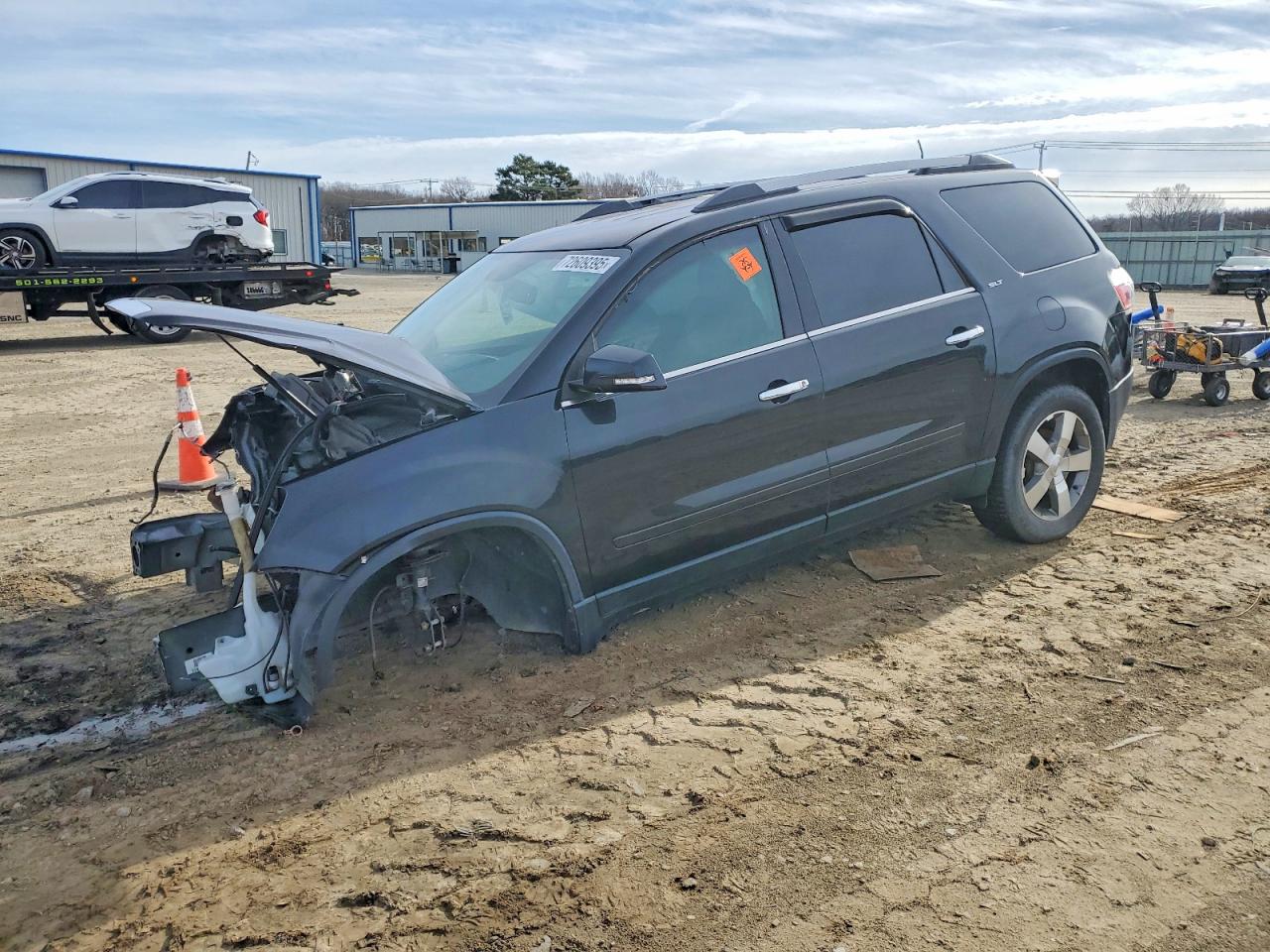 Salvage GMC Acadia Image