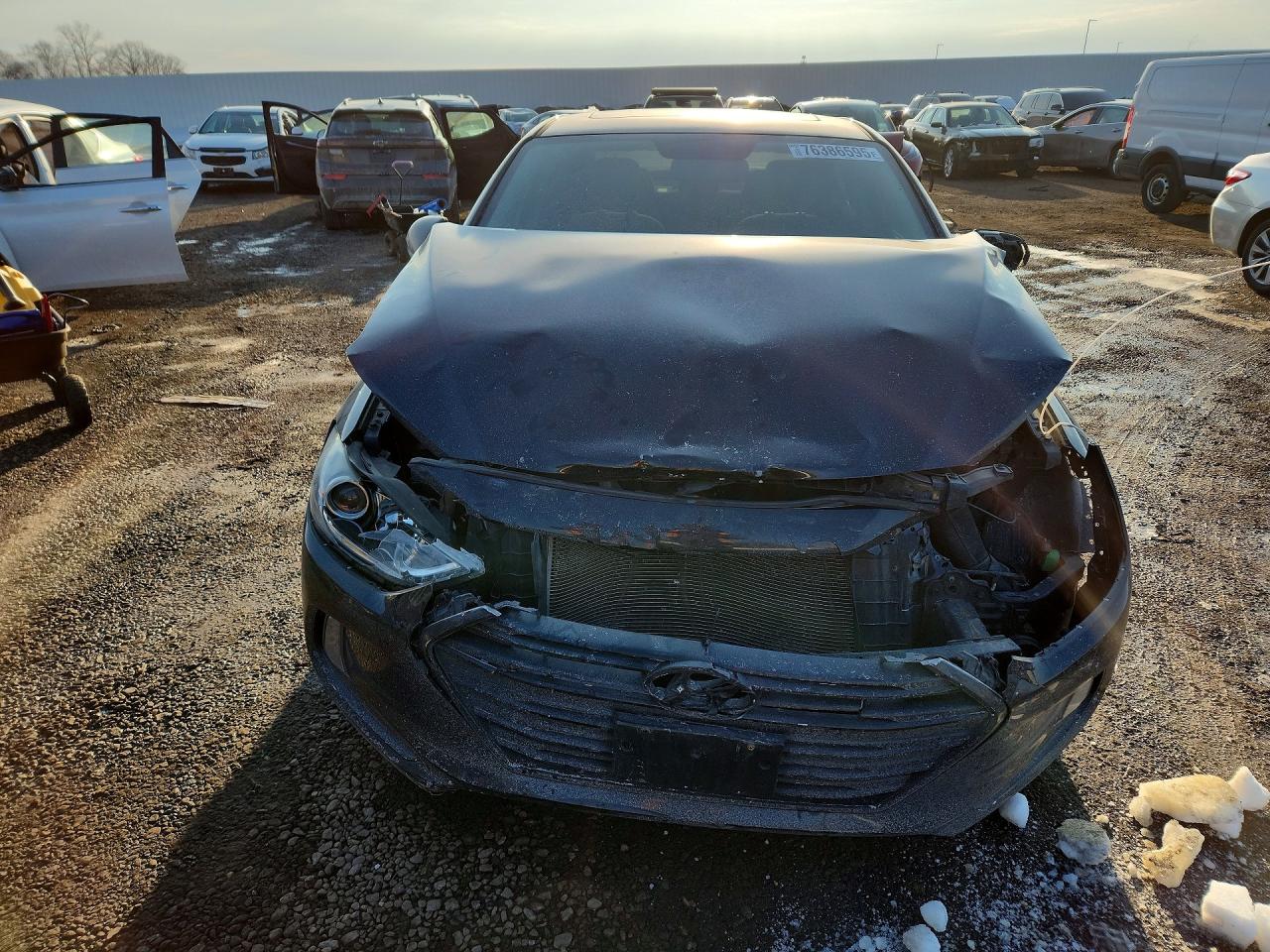 Hyundai ELANTRA Value Edition