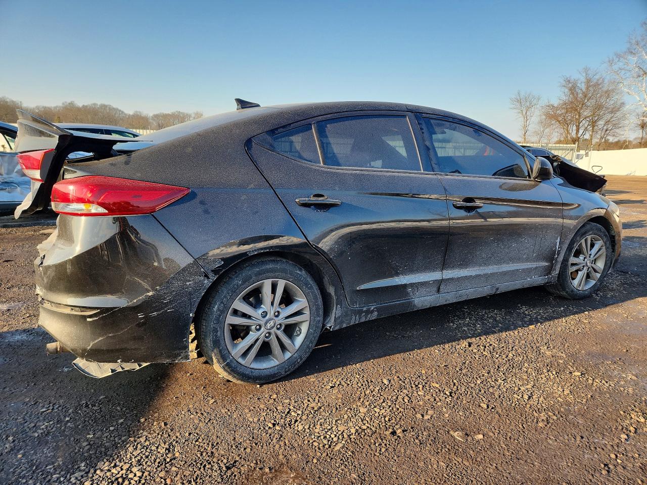 Hyundai ELANTRA Value Edition