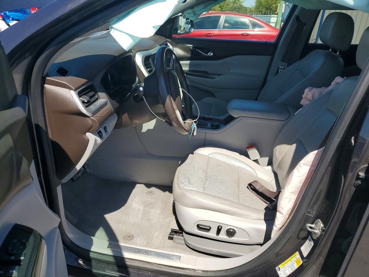 GMC Acadia
