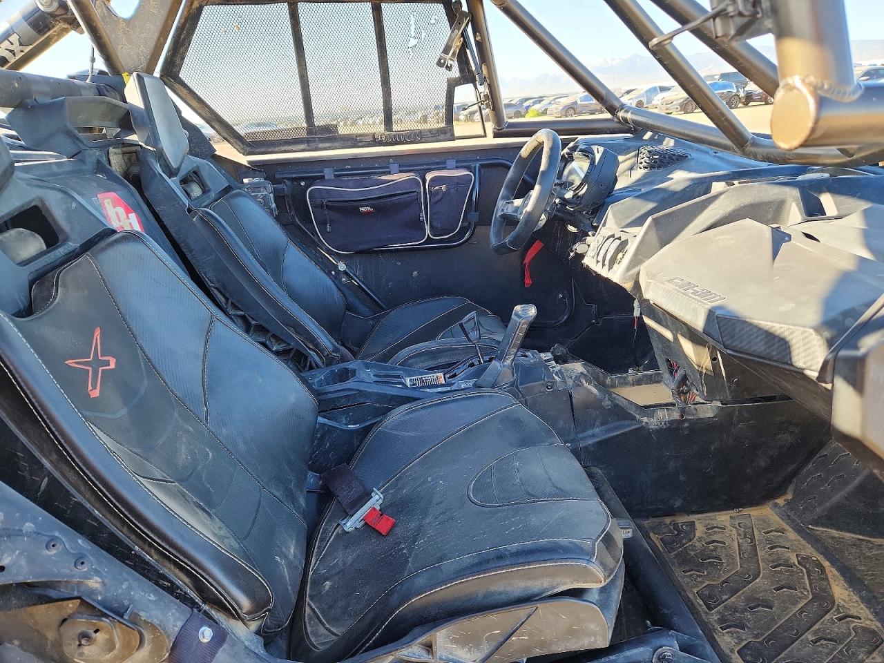 Can-Am Maverick X3