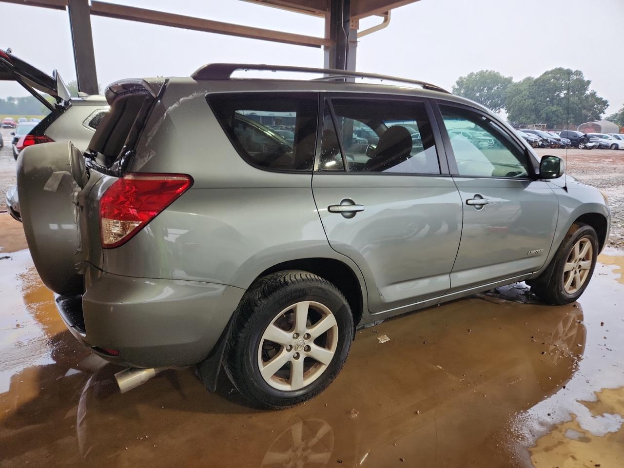 Toyota RAV4 Limited