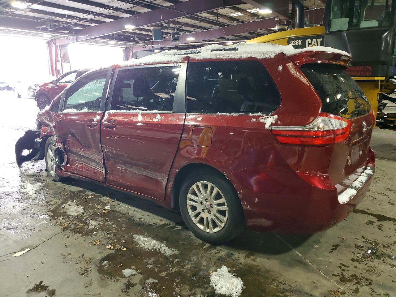 Toyota Sienna Le 8-passenger