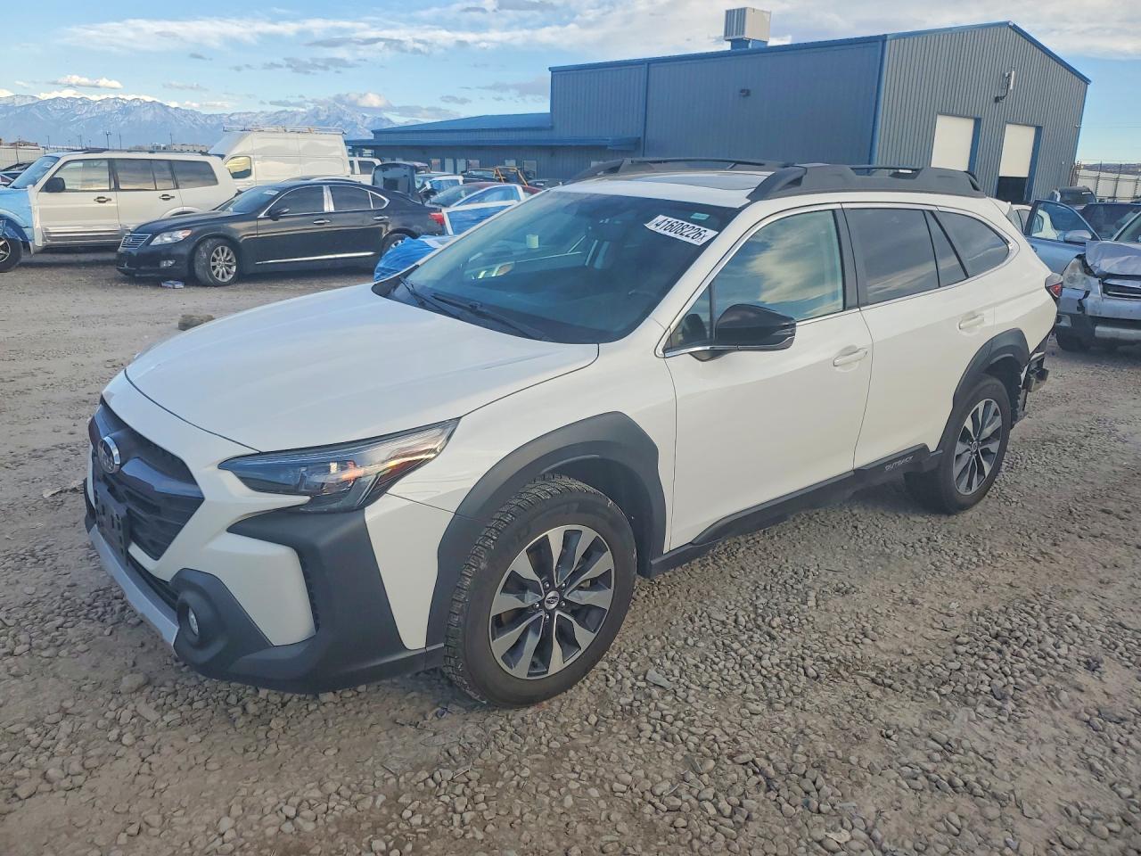 Salvage Subaru Outback Image