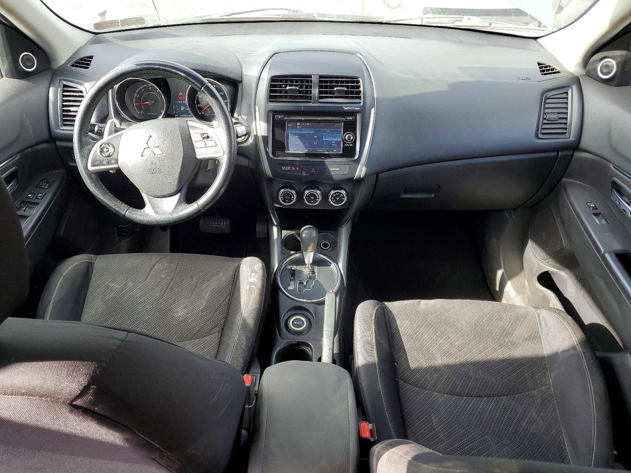 Mitsubishi Outlander Se