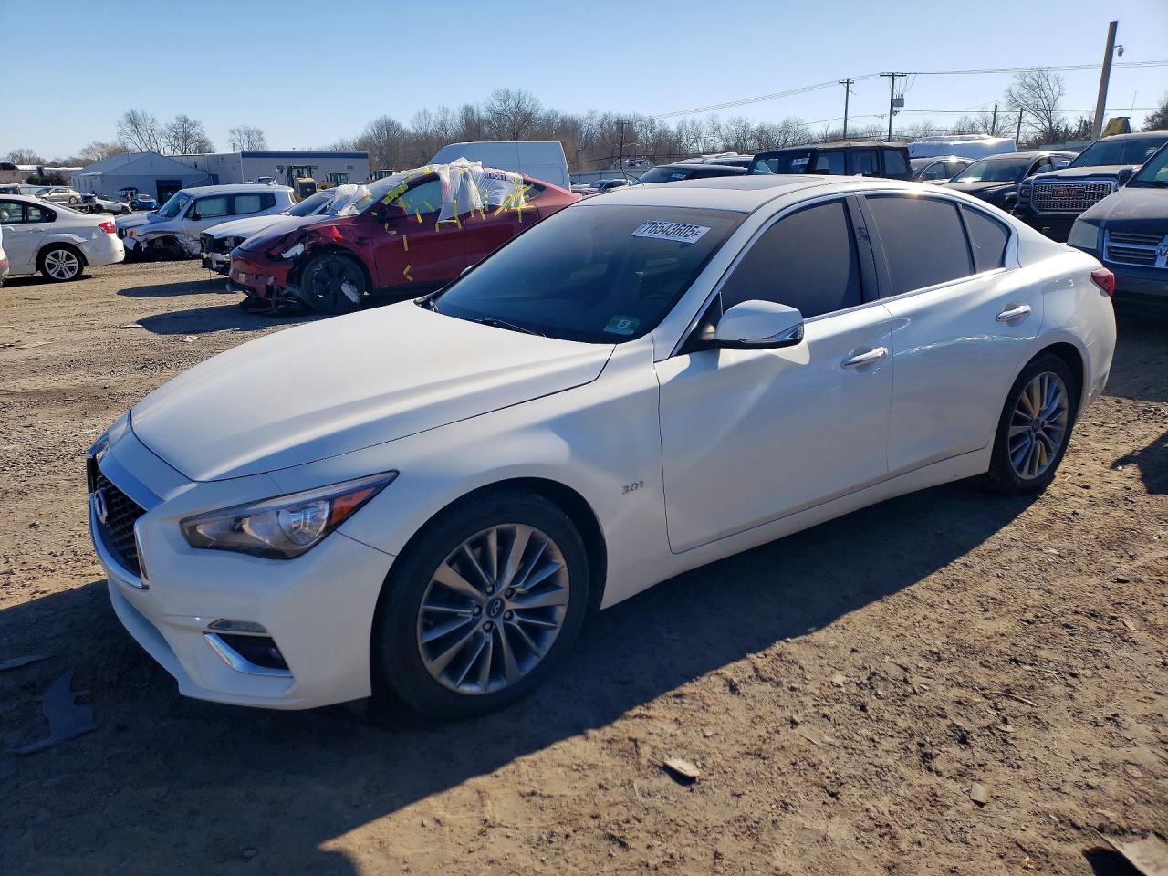 Salvage INFINITI Q50 Image