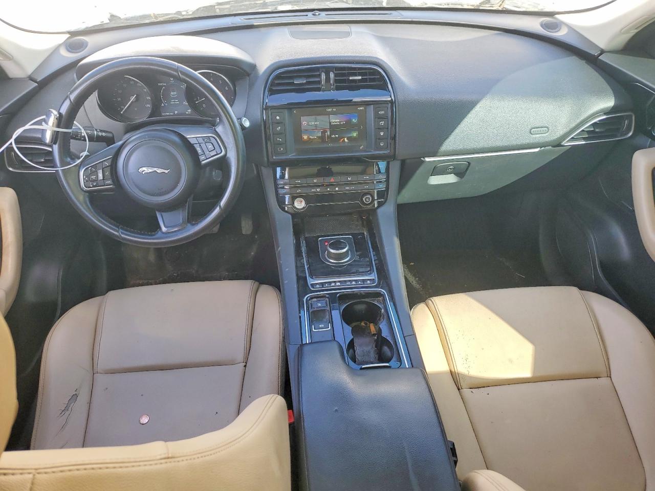 Jaguar F-PACE Premium