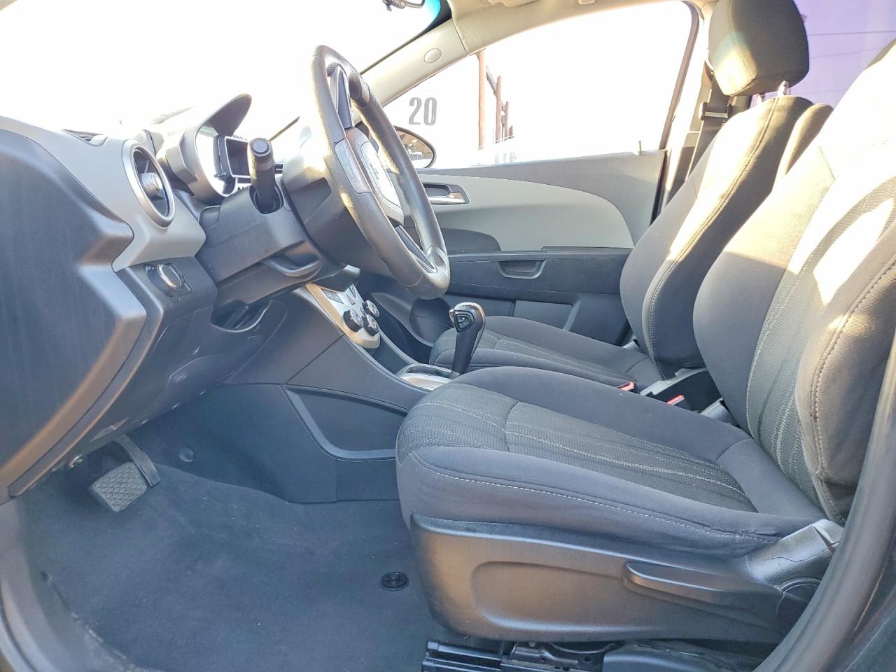 Chevrolet Sonic Lt