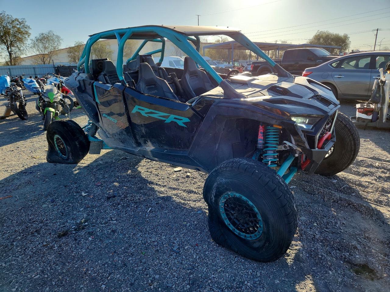 Salvage Polaris RZR Image