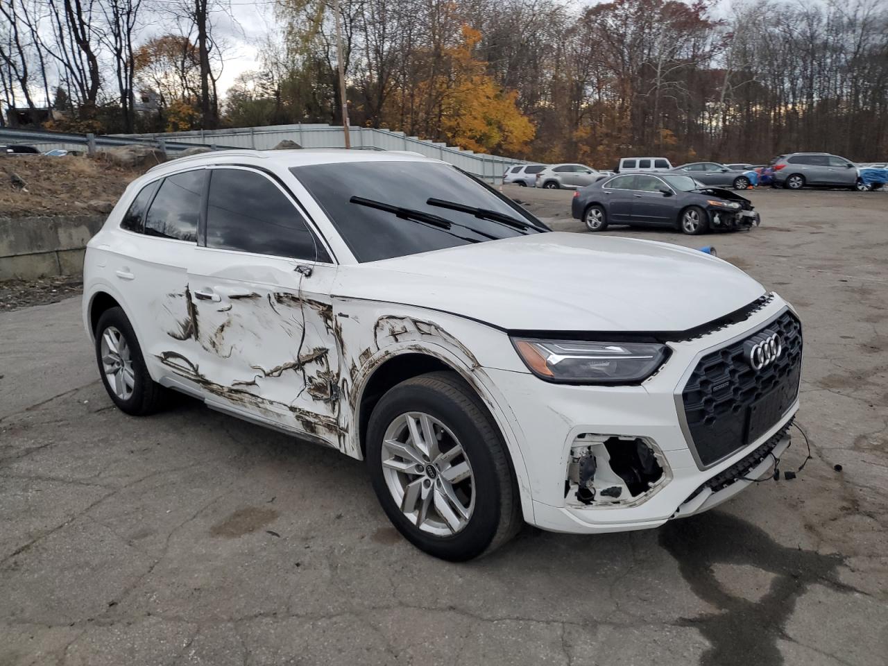Audi Q5 Premium 45