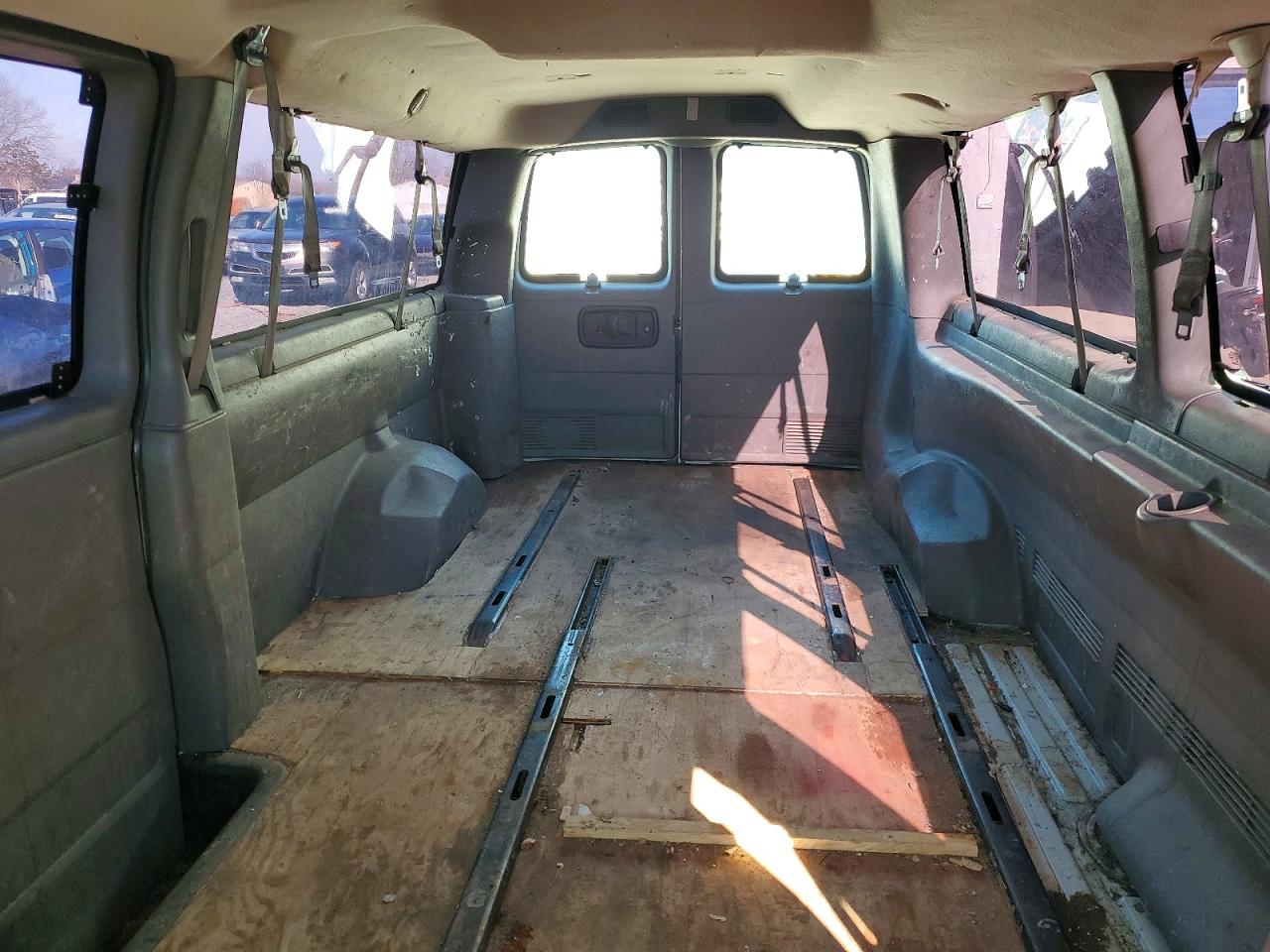 GMC Savana G3500