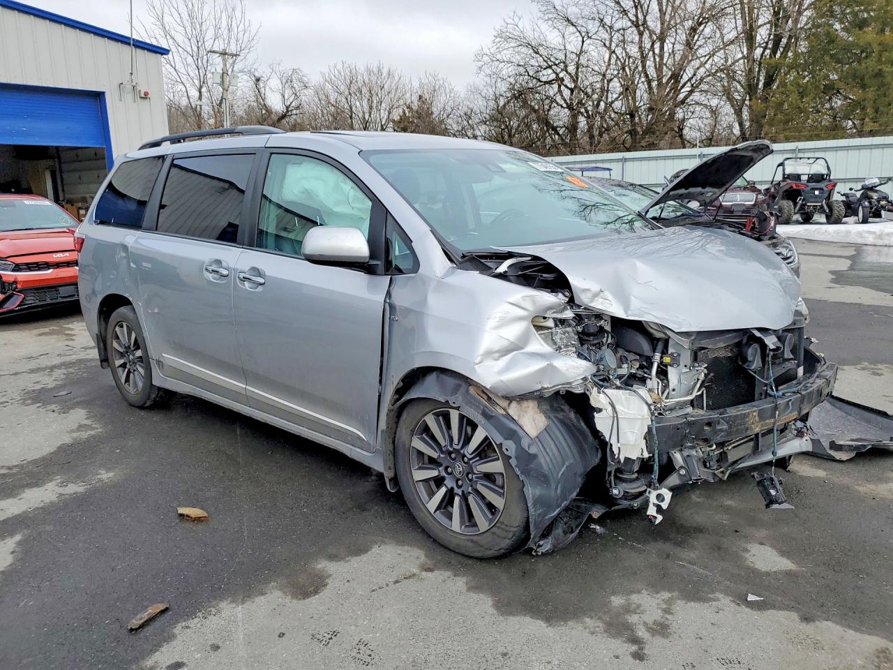 Toyota Sienna