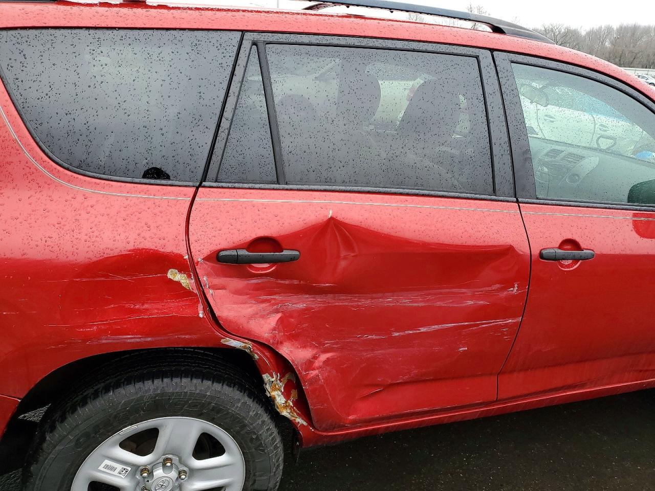 Toyota RAV4 Base