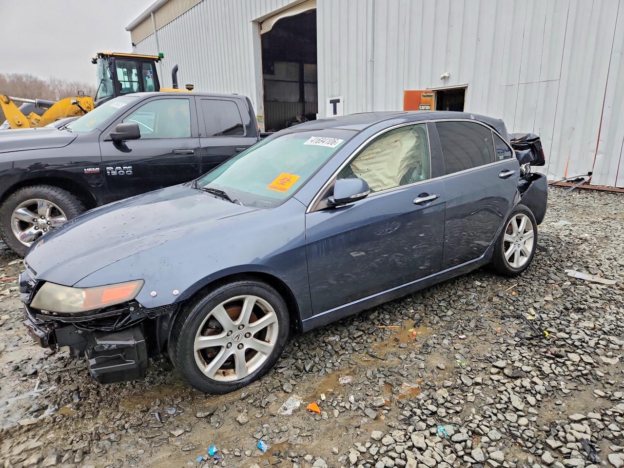 Salvage Acura TSX Image