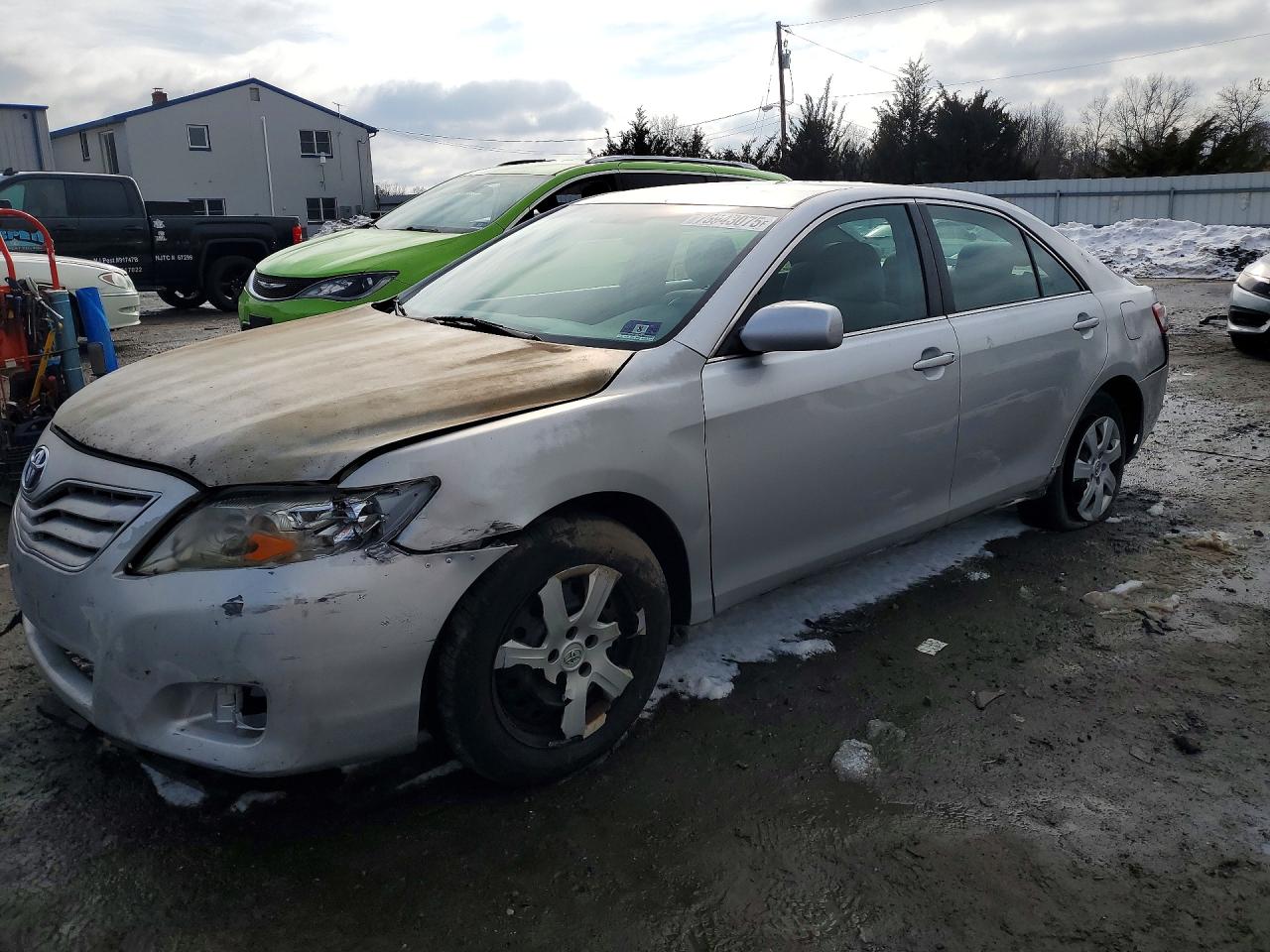 Salvage Toyota Camry Image