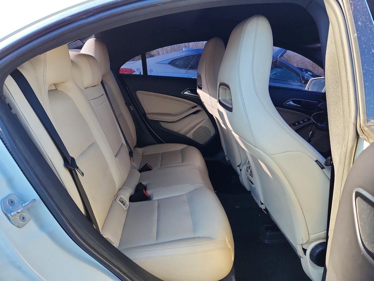 Mercedes-Benz Cla-class 250 4matic