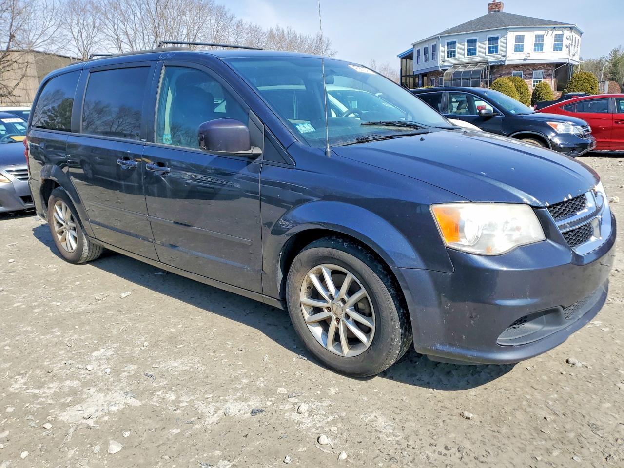 Dodge Caravan Sxt