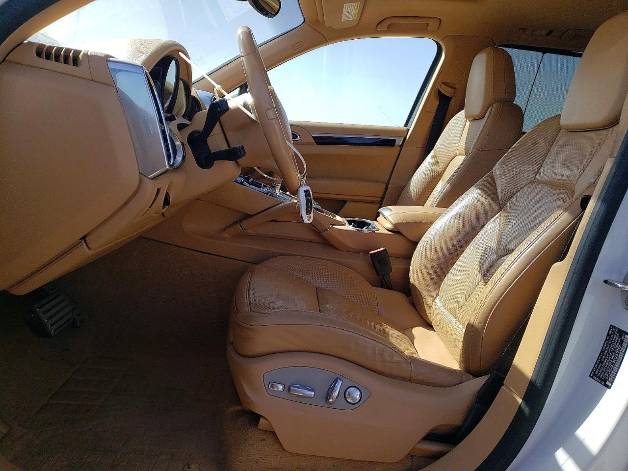 Porsche Cayenne S Hybrid