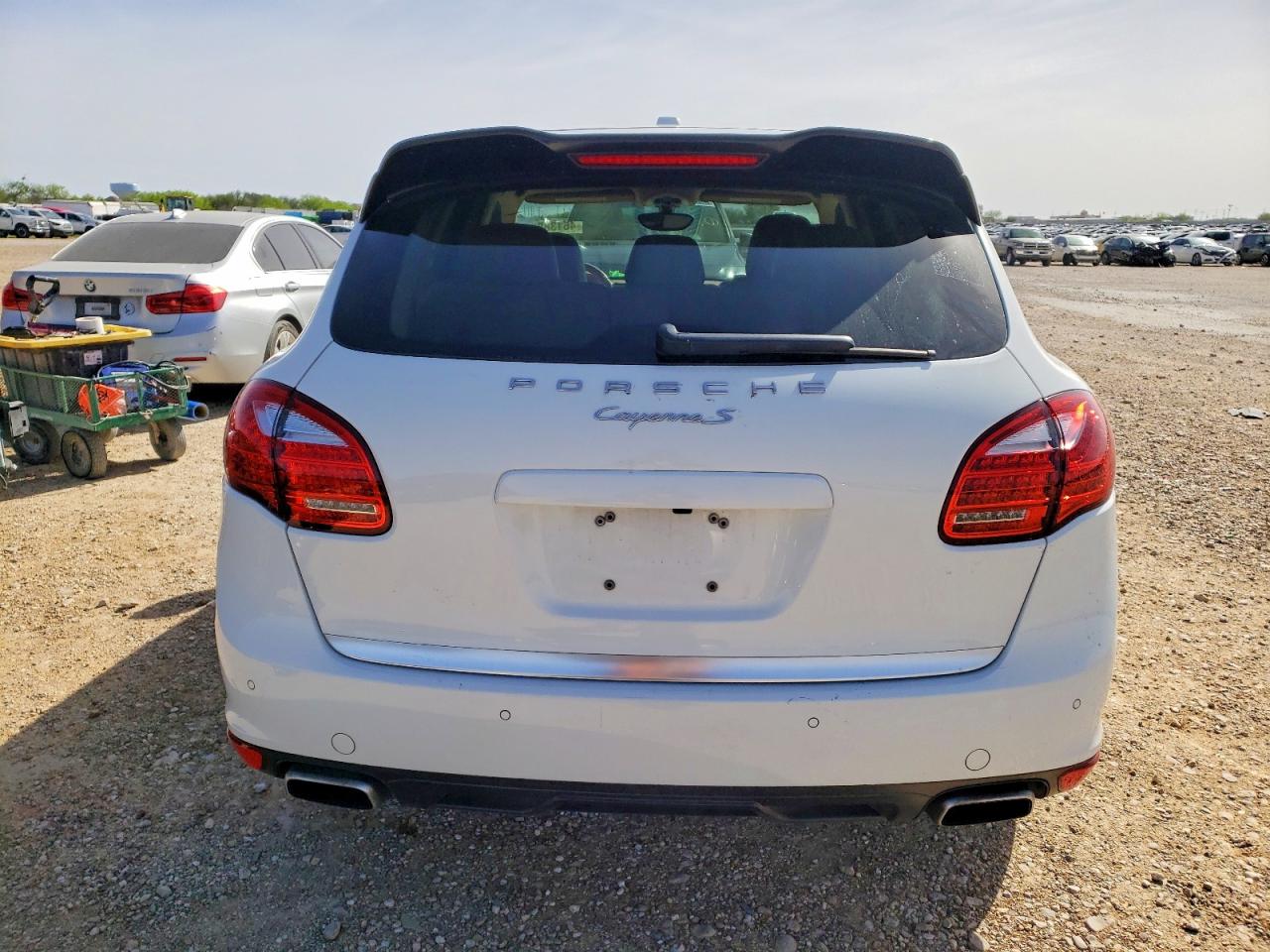 Porsche Cayenne S Hybrid