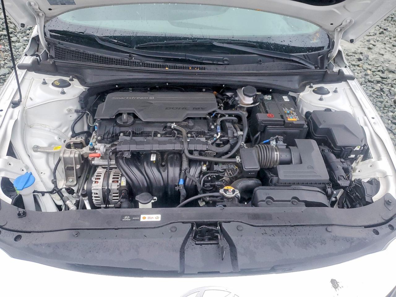 Hyundai ELANTRA Sel