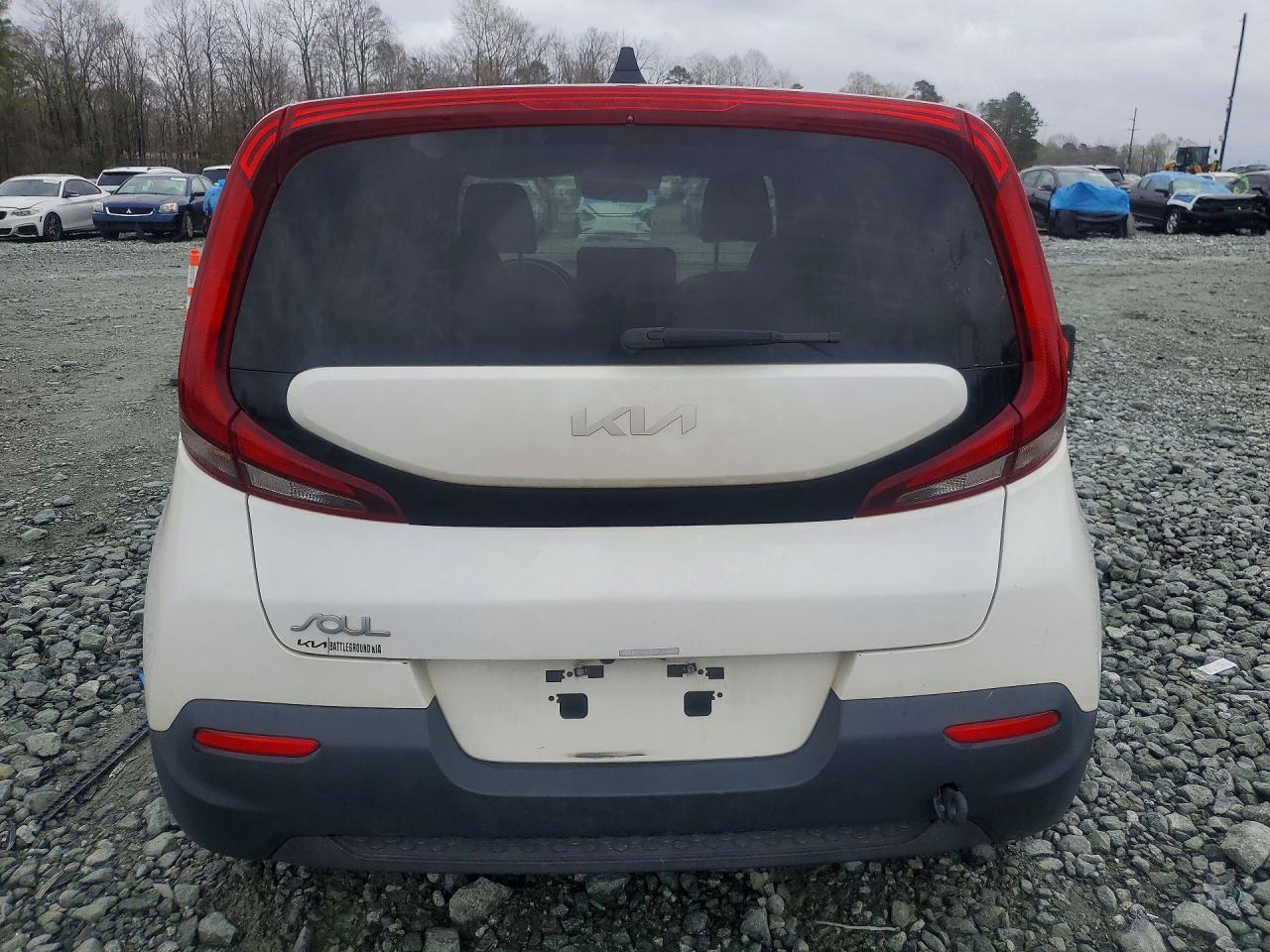 Kia Soul Lx