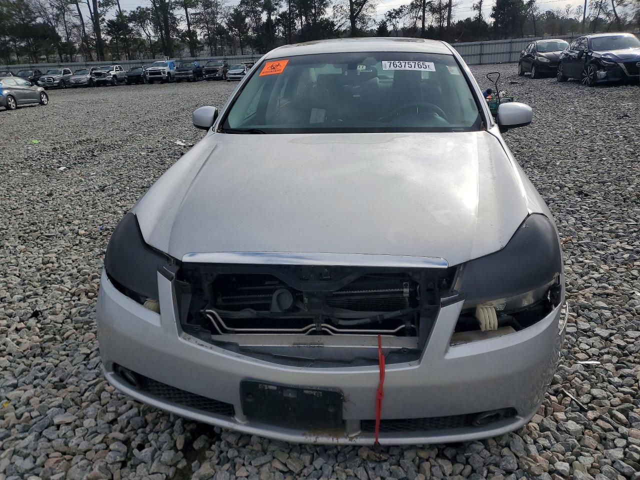 INFINITI M35 Base