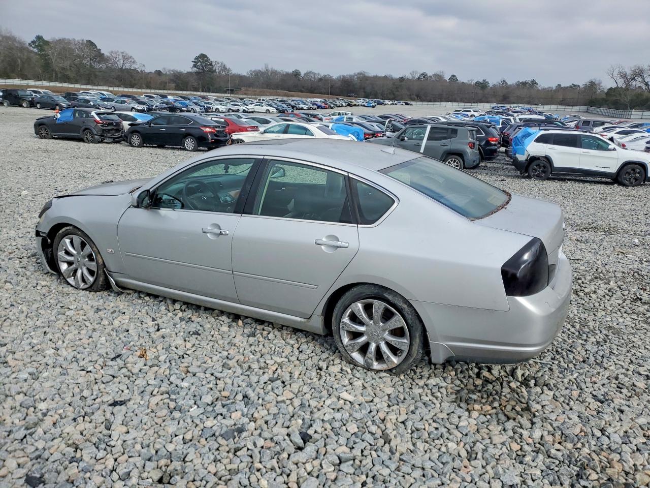 INFINITI M35 Base