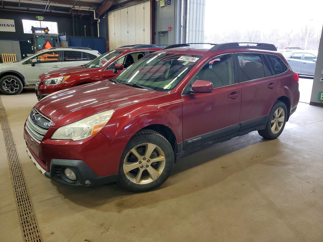 Salvage Subaru Outback Image