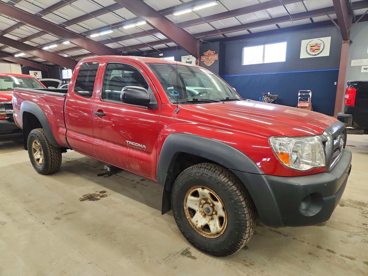 Toyota Tacoma Base