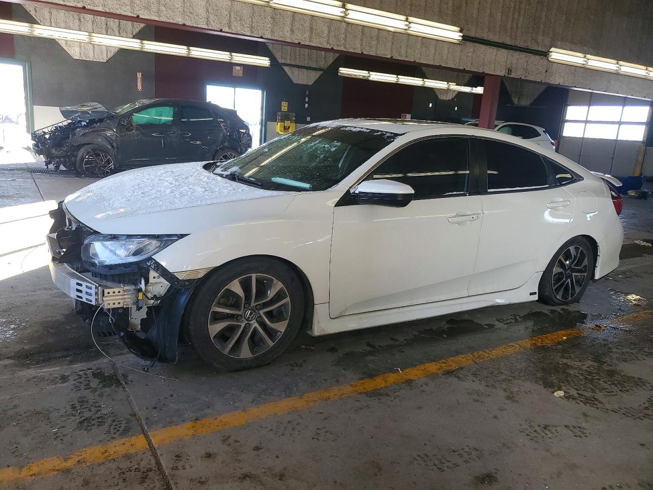 Salvage Honda Civic Image