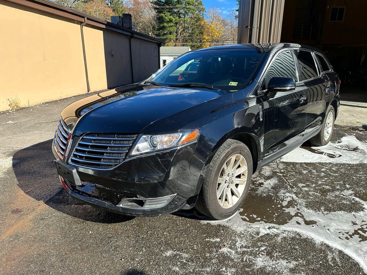 Lincoln MKT