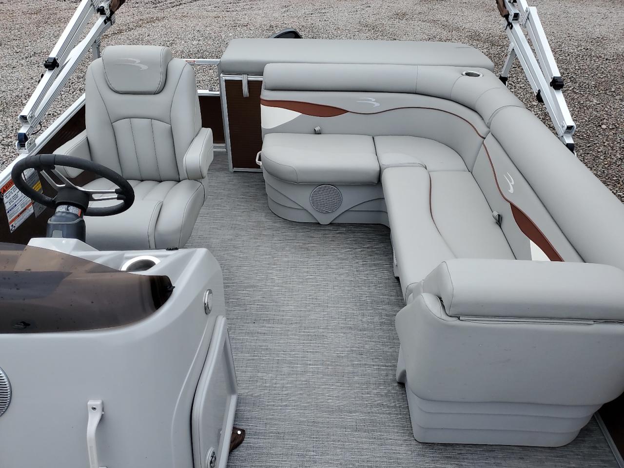 Bennington Marine Pontoon