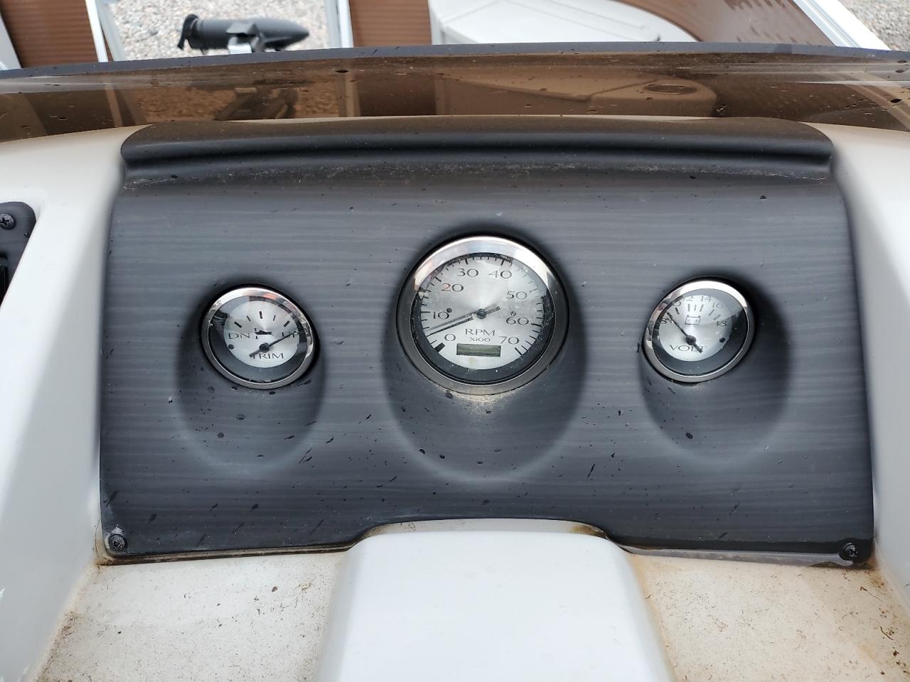Bennington Marine Pontoon
