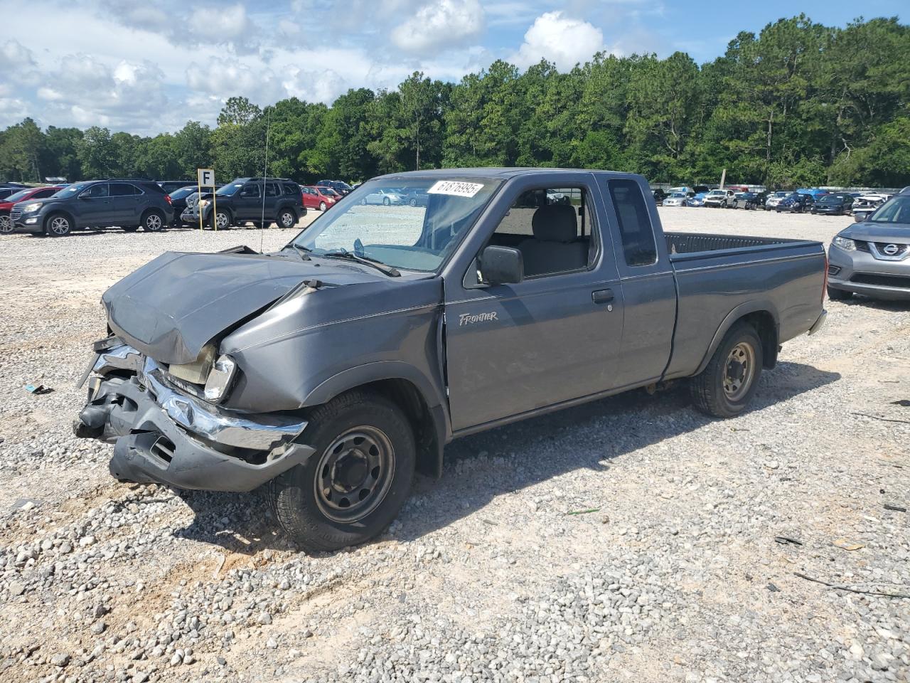 Salvage Nissan Frontier Image