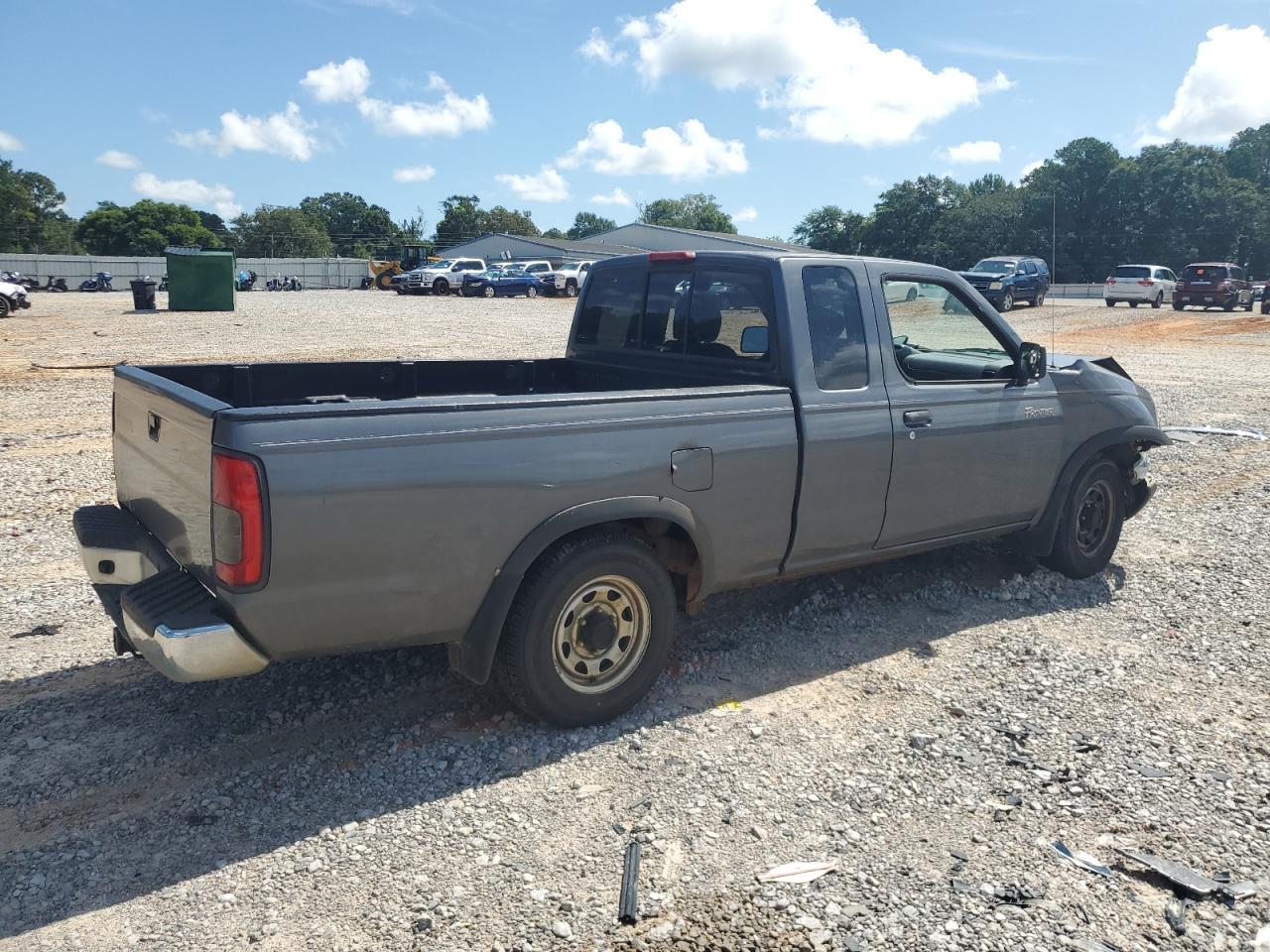 Nissan Frontier King Cab Xe