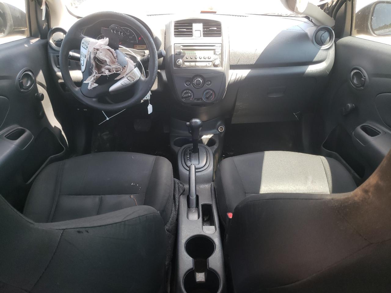 Nissan Versa S