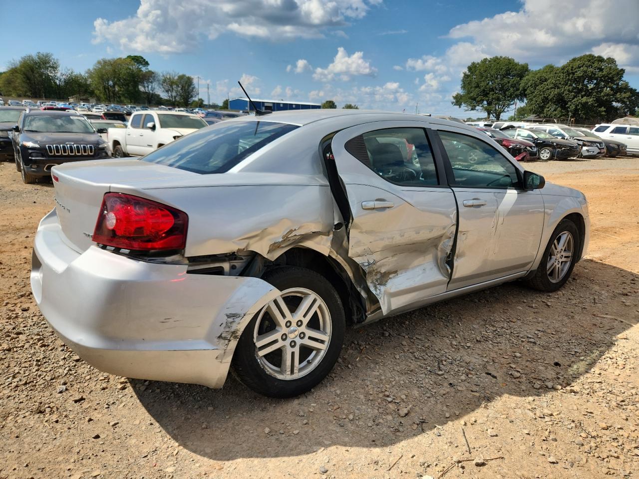 Dodge Avenger Sxt