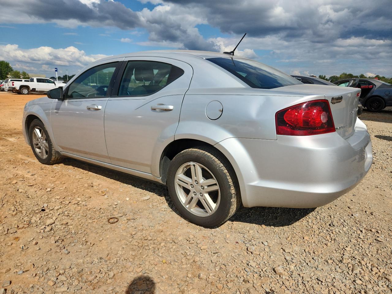 Dodge Avenger Sxt