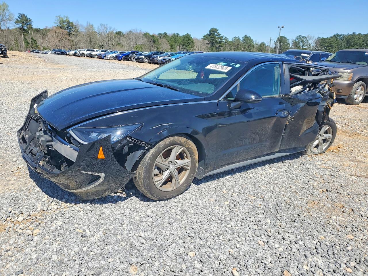 Salvage Hyundai SONATA Image