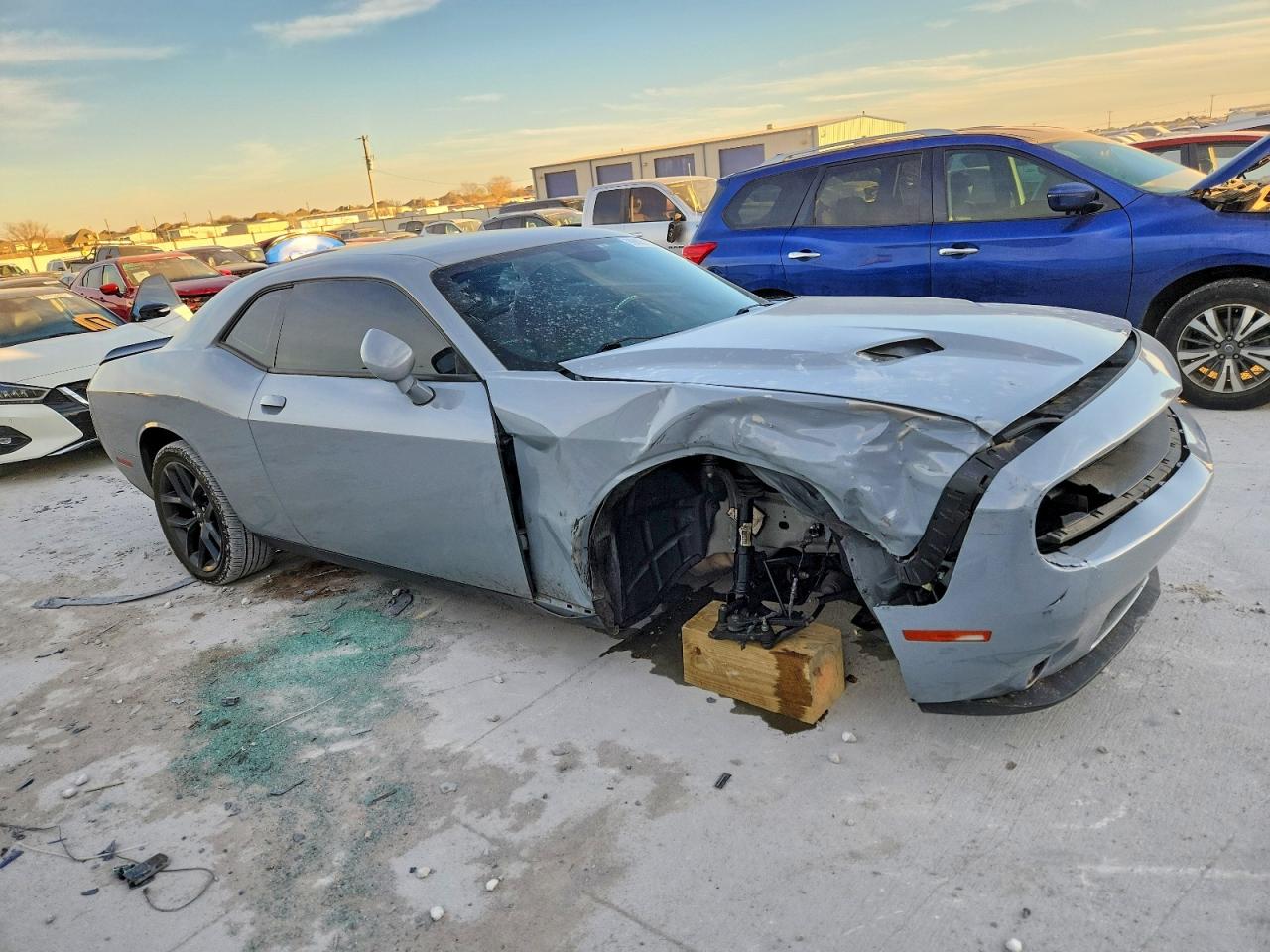 Dodge Challenger Sxt