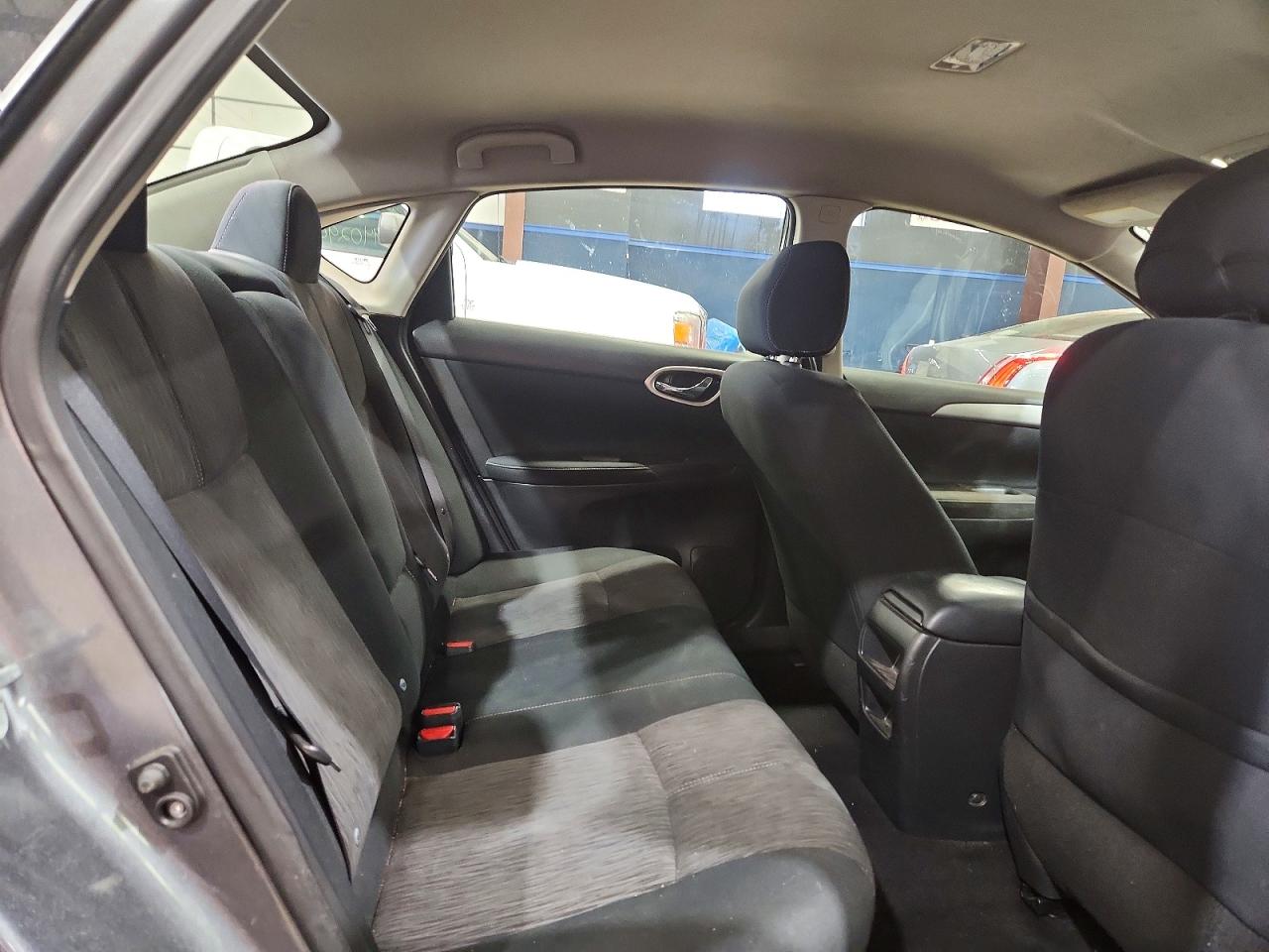 Nissan Sentra S