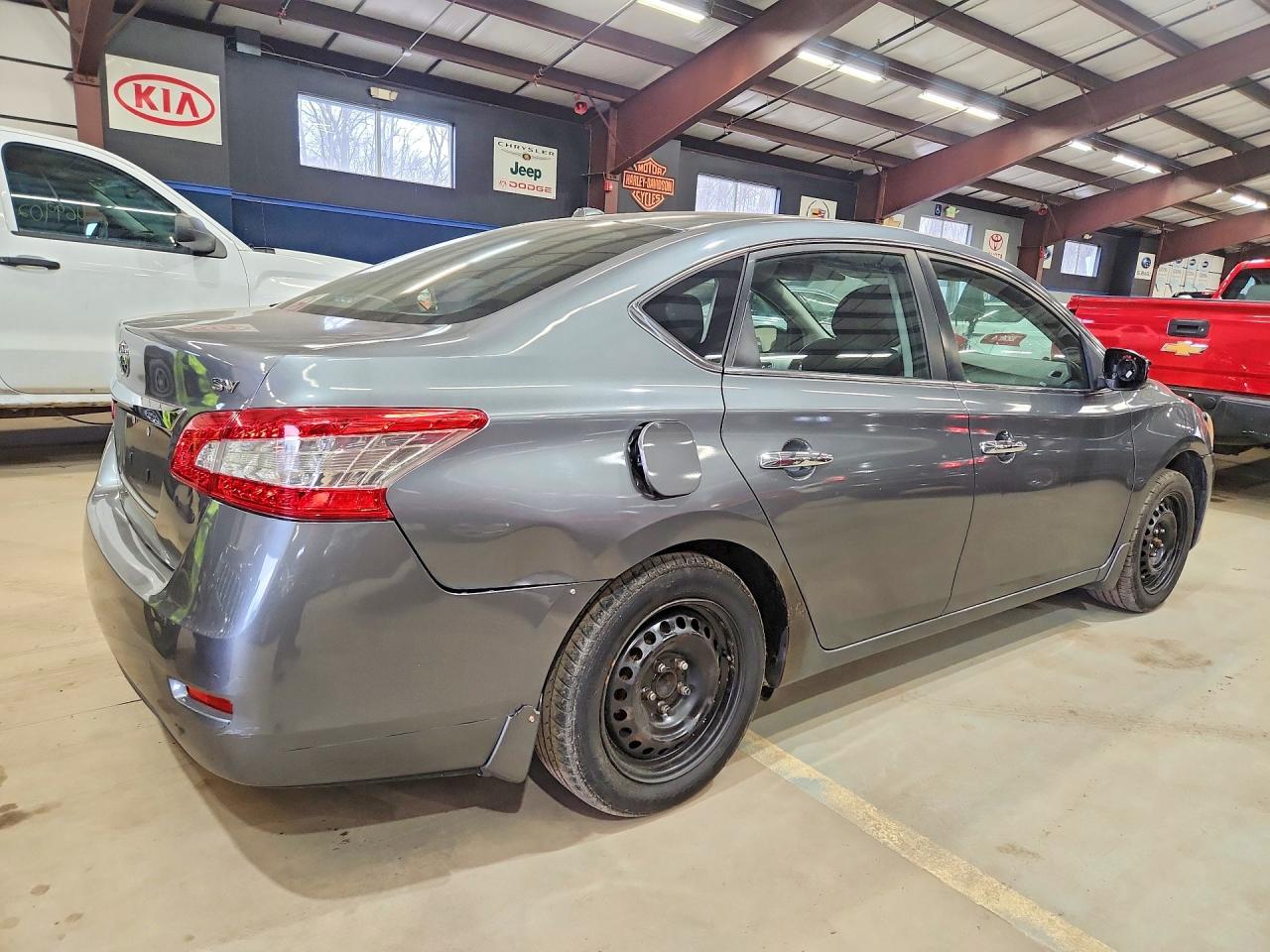 Nissan Sentra S