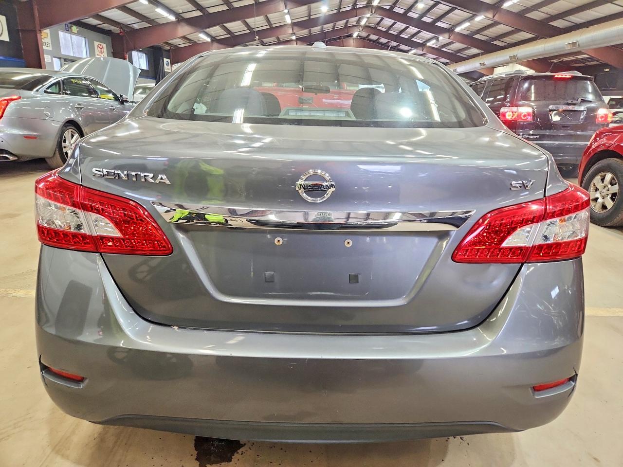 Nissan Sentra S
