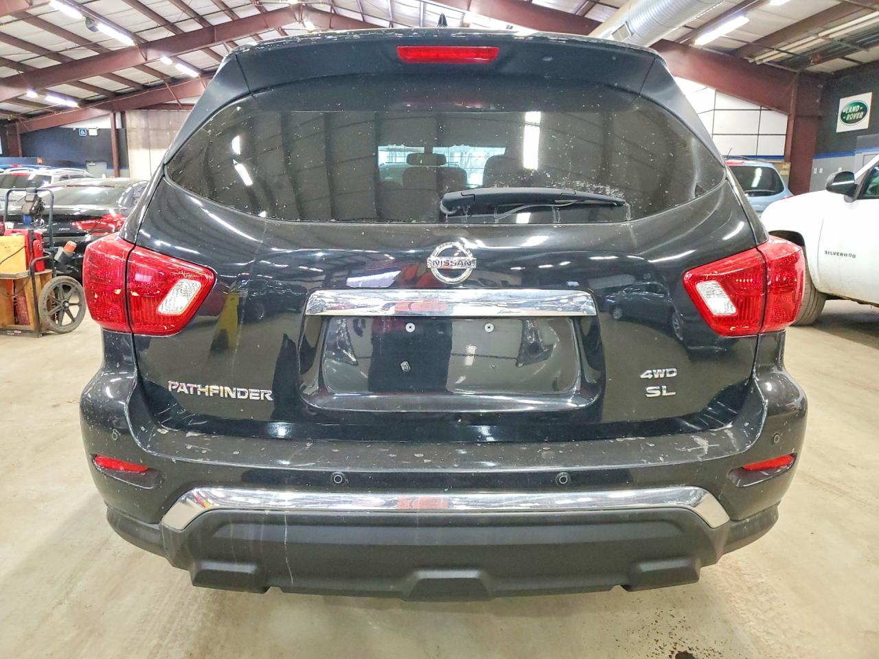 Nissan Pathfinder Sl
